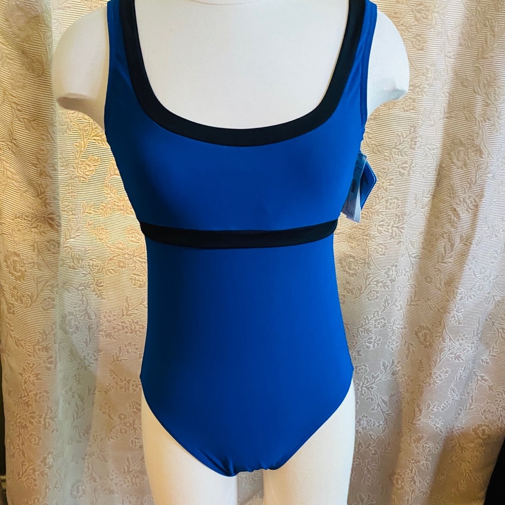 Bathing suit